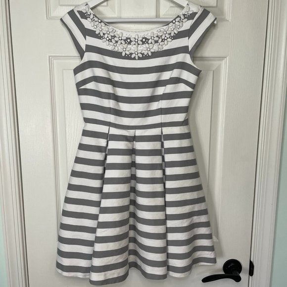 Kate Spade dress - Picture 1 of 7